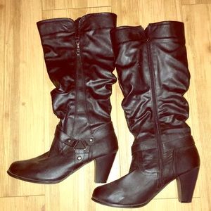 Black Boots